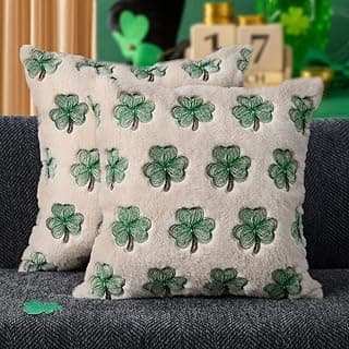 Capas de travesseiro de Dia de São Patrício, 40,6 x 40,6 cm, conjunto de 2 almofadas decorativas de trevo verde de pelúcia macia branca para sofá, sofá, quarto, férias, decoração de casa